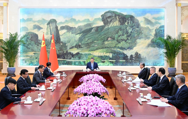 习会见老挝2.jpg